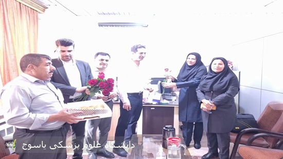 تجلیل-از-اساتید-و-کارشناسان-آموزش-به-مناسبت-روز-معلم-12-اردیبهشت