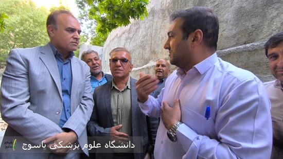 بازدید-معاون-بهداشتی-دانشگاه-علوم-پزشکی-یاسوج-از-خطوط-انتقال-آب-مهریان-برای-بررسی-گل-آلودگی-آب