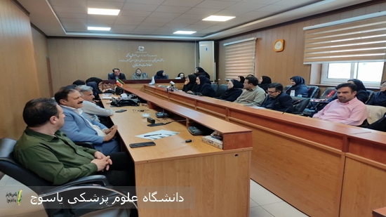حضور-دکتر-فرزاد-وفایی،-مدیر-درمان-دانشگاه،-در-دومین-روز-کارگاه-ارزیابی-عملکرد-حوزه‌های-پرستاری-بیمارستان‌های-دانشگاهی-استان