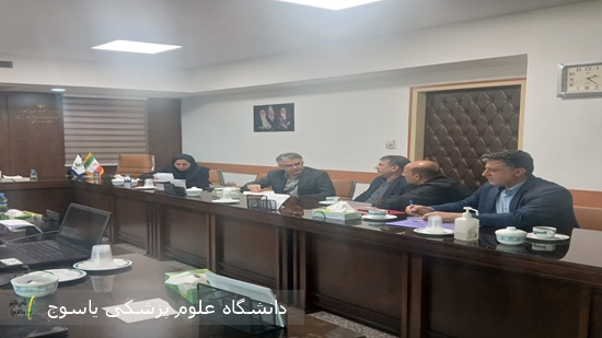 -برگزاری-نشست‌های-تخصصی-و-فشرده-معاون-درمان-دانشگاه-با-مدیران-ارشد-وزارت-بهداشت-در-راستای-پیگیری-مسائل-حوزه-درمان-استان