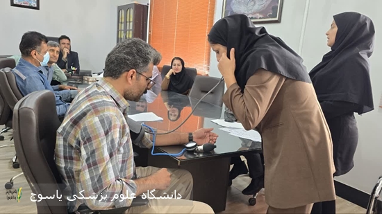 غربالگری-سلامت-کارکنان-اداره-برق-شهرستان-چرام-همزمان-با-هفته-ملی-سلامت