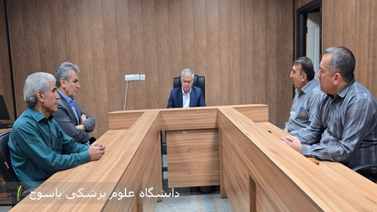 بازدید-رئیس-حوزه-ریاست-دانشگاه-علوم-پزشکی-یاسوج-از-کلینیک-شهید-مفتح؛-ارزیابی-روند-اجرای-طرح-پزشک-خانواده-و-نظام-ارجاع