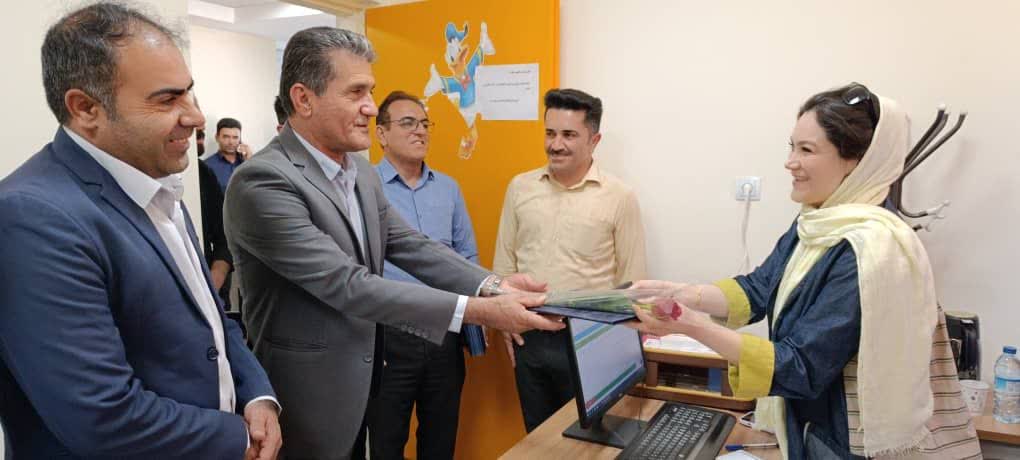 تجلیل از پزشکان بیمارستان شهید سلیمانی بهمئی به مناسبت روز پزشک