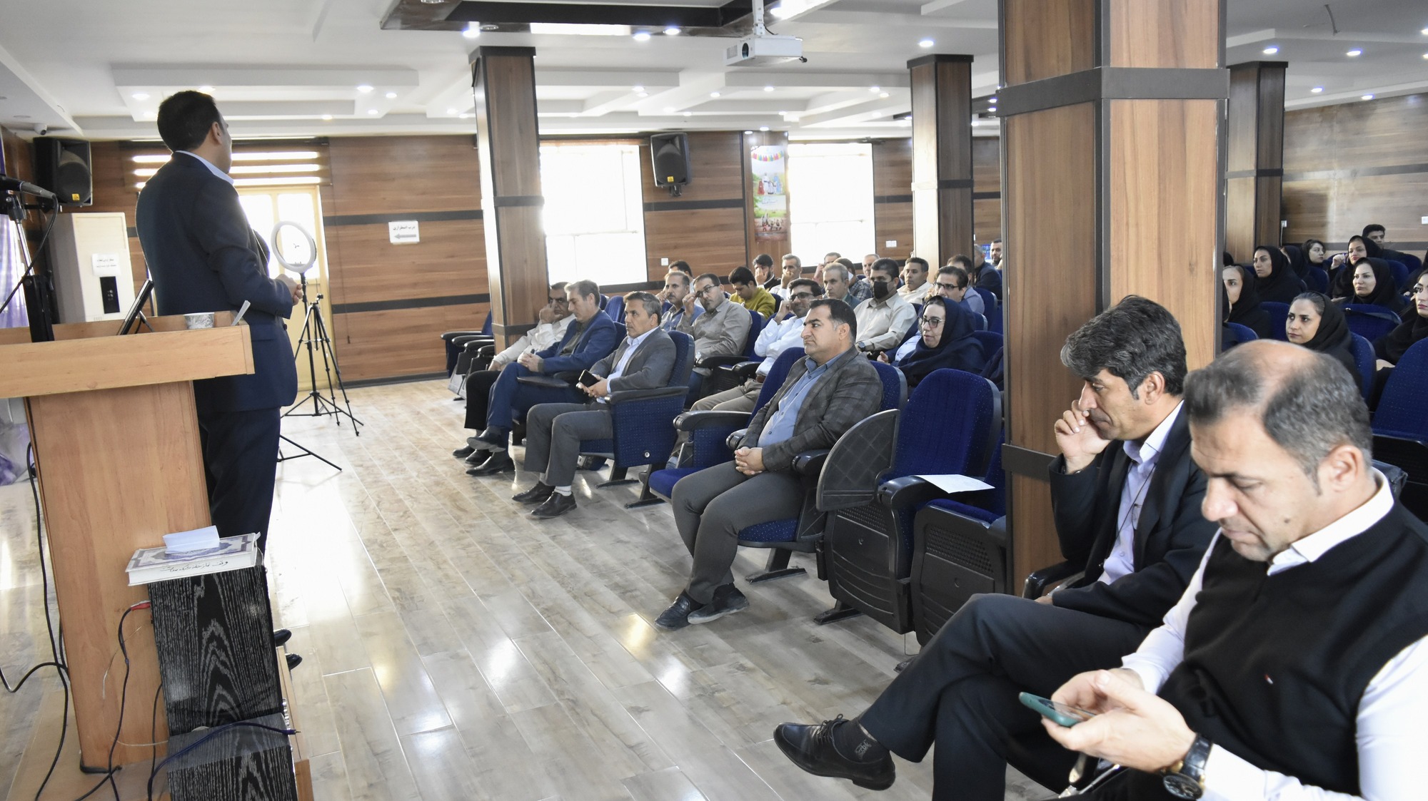  برگزاری کارگاه آموزشی پدافند غیرعامل و تهدیدات سایبری در شبکه بهداشت ودرمان گچساران