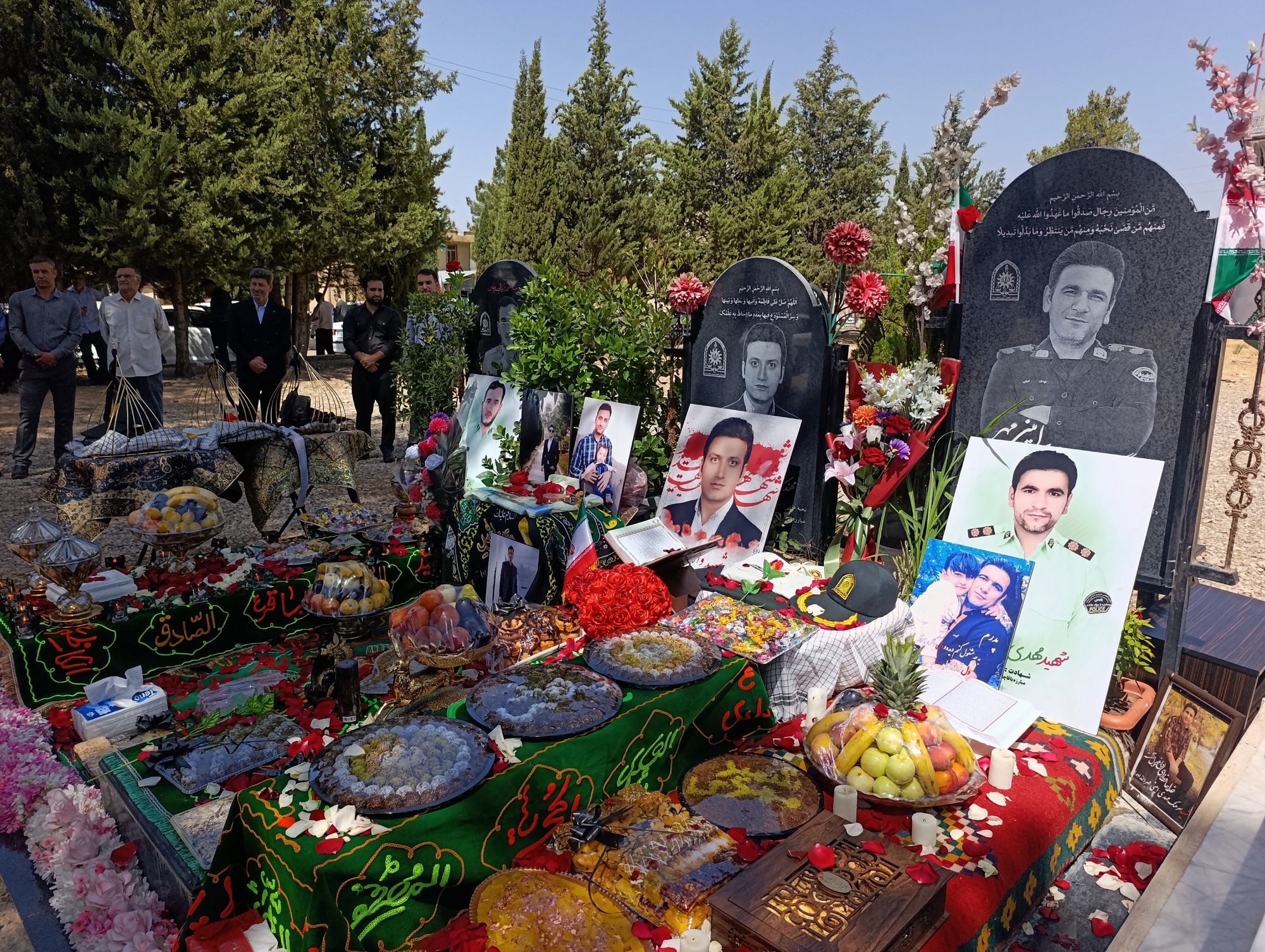 حضور رئیس و کارکنان مرکز بهداشت شهید دامیده شهرستان بویراحمد در مراسم بزرگداشت شهدای اقتدار و امنیت