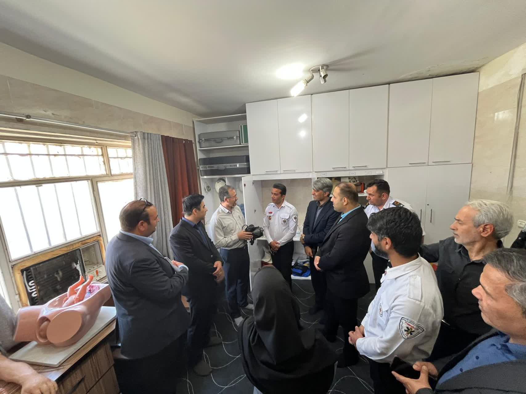 بازدید هیئت بورد فوریت‌های پزشکی کشور از زیرساخت‌های درمانی گچساران