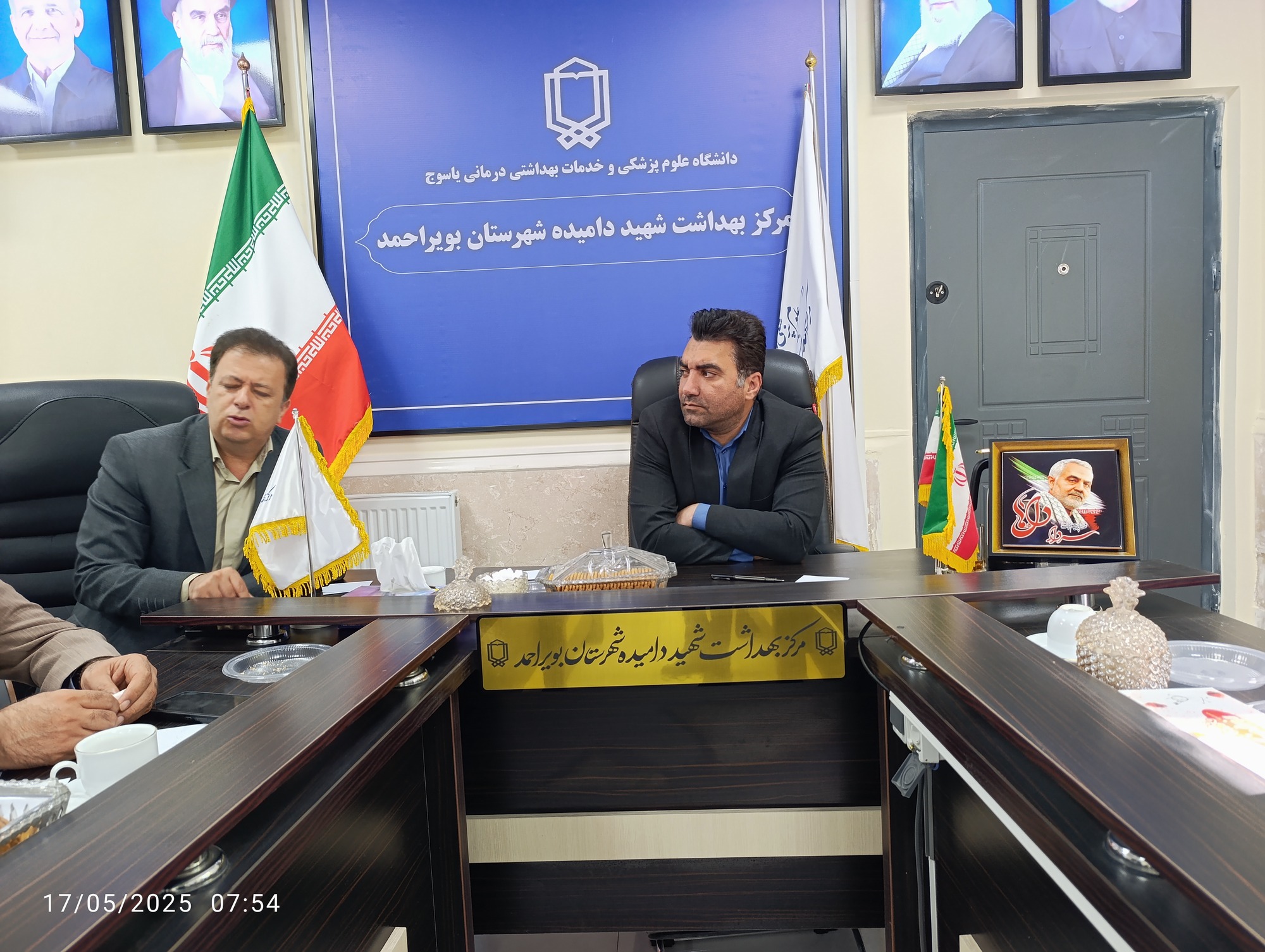 جمع آوری و معدوم سازی دو هزار و هفتصد کیلوگرم مواد غذایی تاریخ گذشته و فاسد از بازار عمده فروشان