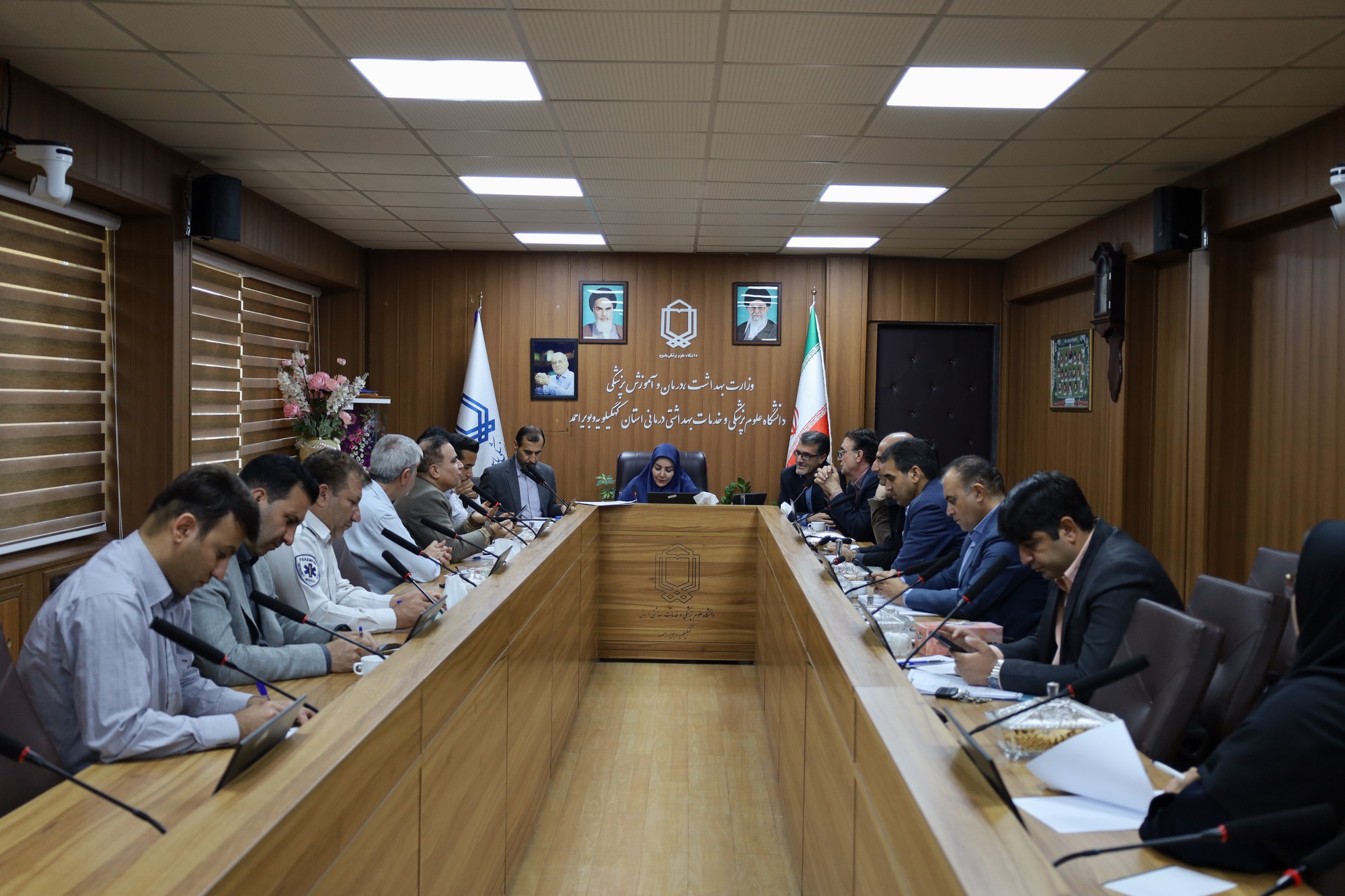 برگزاری نشست کمیته بحران دانشگاه علوم پزشکی یاسوج با محوریت نیازسنجی، آمادگی و آموزش پرسنل