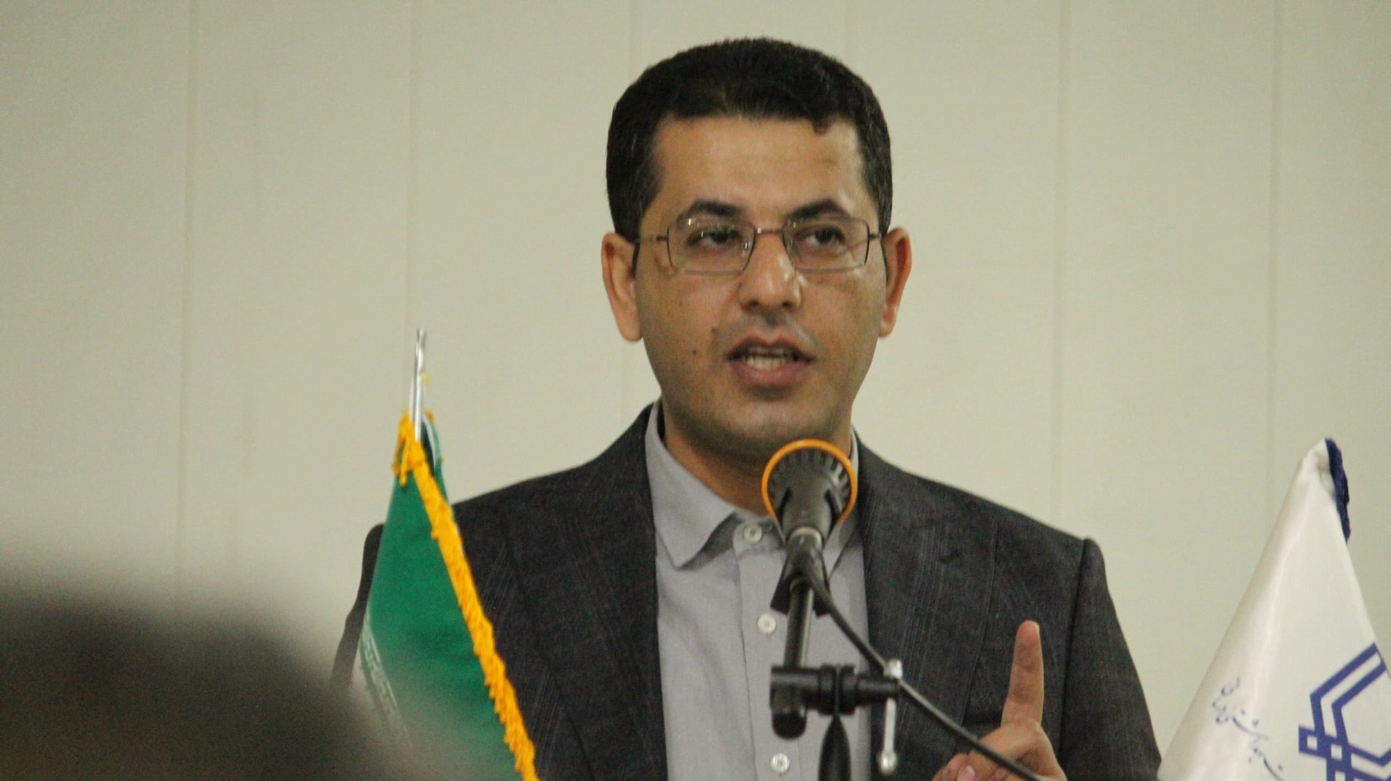 پیام تبریک سرپرست شبکه بهداشت و درمان شهرستان کهگیلویه به مناسبت روز جهانی ماما