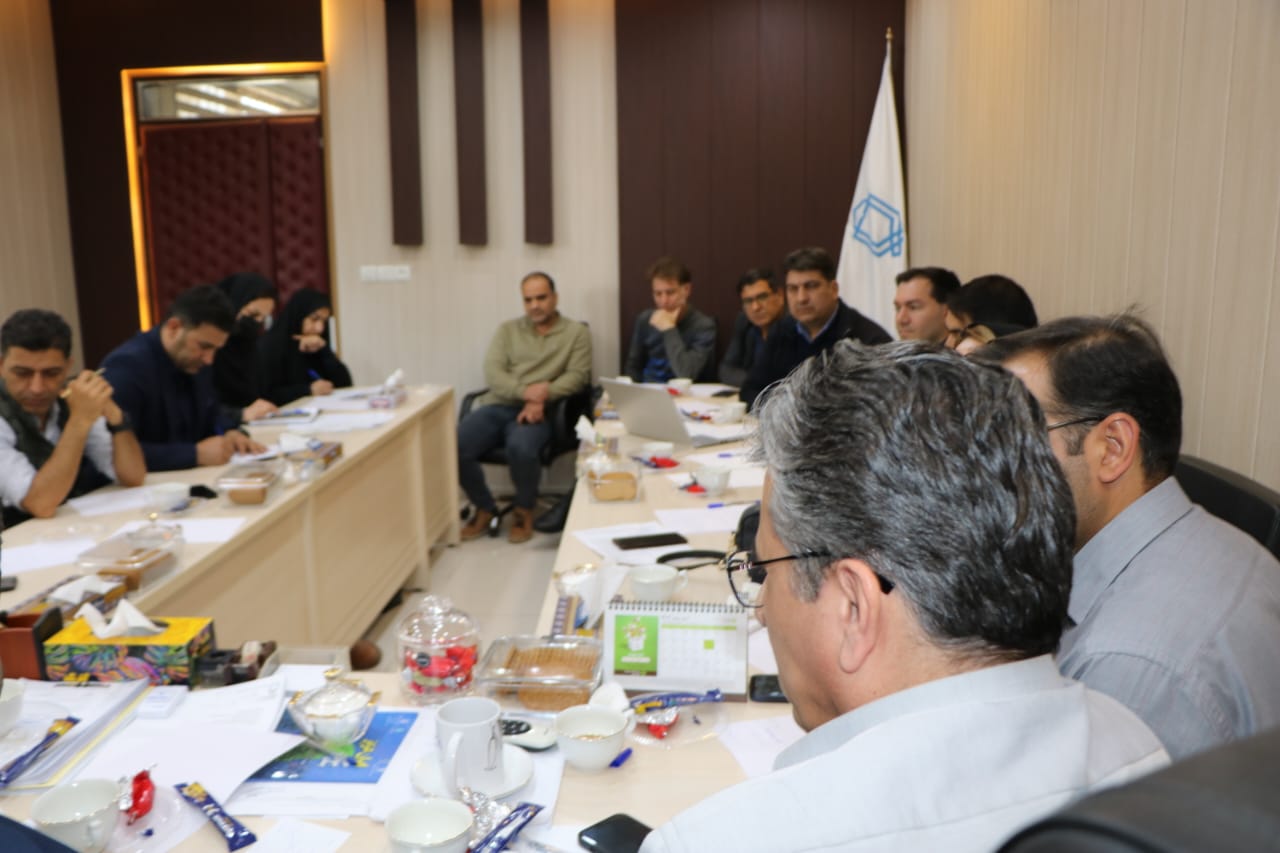 جلسه راه‌اندازی بخش جراحی قلب و آنژیوگرافی در بیمارستان بیمارستان امام سجاد (ع) و چالش های بیمه ای بخش های بیمارستان شهید دکتر جلیل با حضور دکتر طیب زادگان  در سومین جلسه کمیته همسویی با بیمه ها بررسی شد.