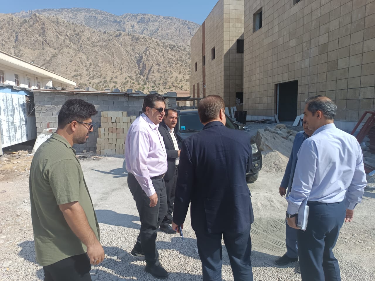 بازدید کارشناسان برنامه بودجه وزارت بهداشت و دانشگاه علوم پزشکی از پروژه بیمارستان لنده + تصاویر 