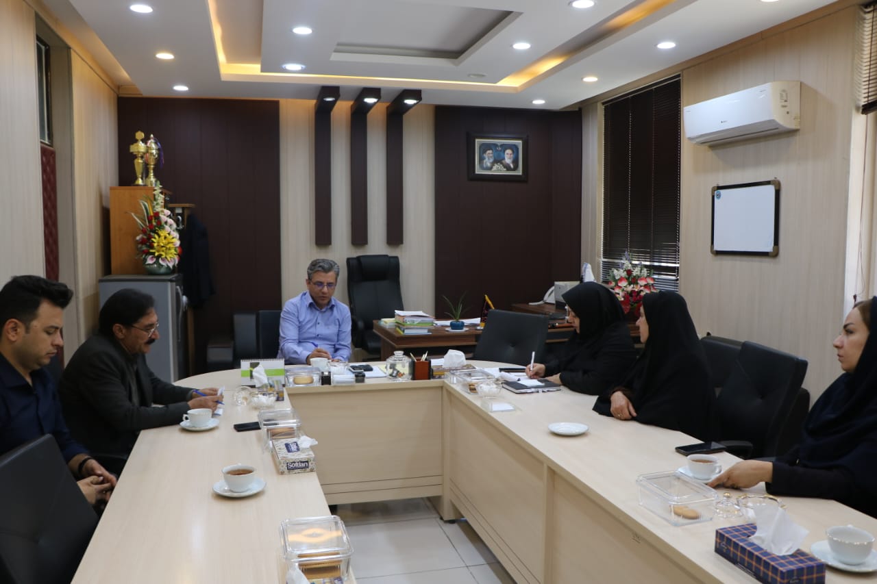 نشست دکتر طیب زادگان با رئیس و اعضای هیئت مدیره نظام پرستاری شهرستان بویراحمد 