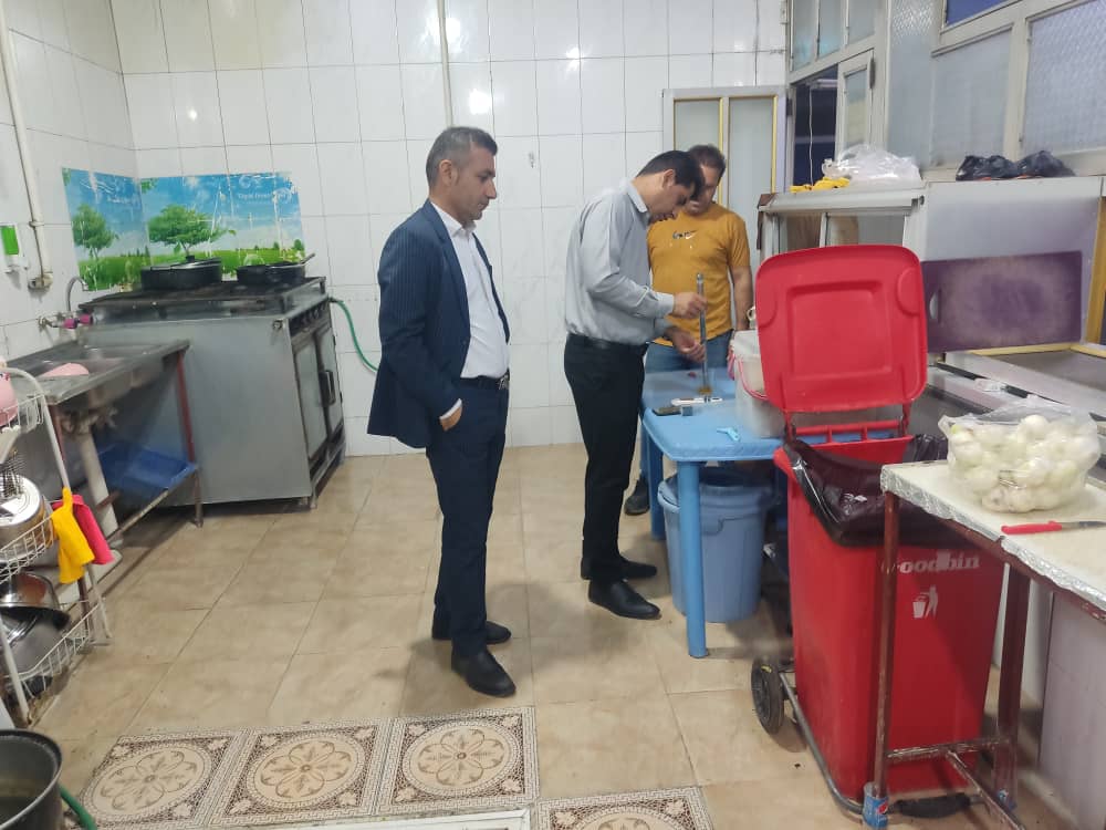  بازدید از رستوران های شهر لیکک در راستای صیانت از سلامت عمومی جامعه