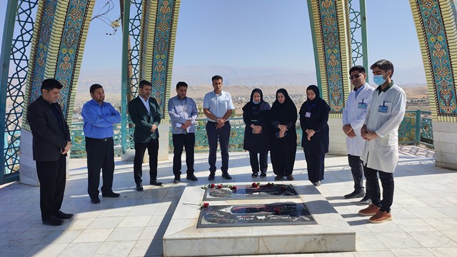 تجدید میثاق با شهدای گمنام شهر دهدشت بمناسبت گرامیداشت هفته پرستار + تصاویر