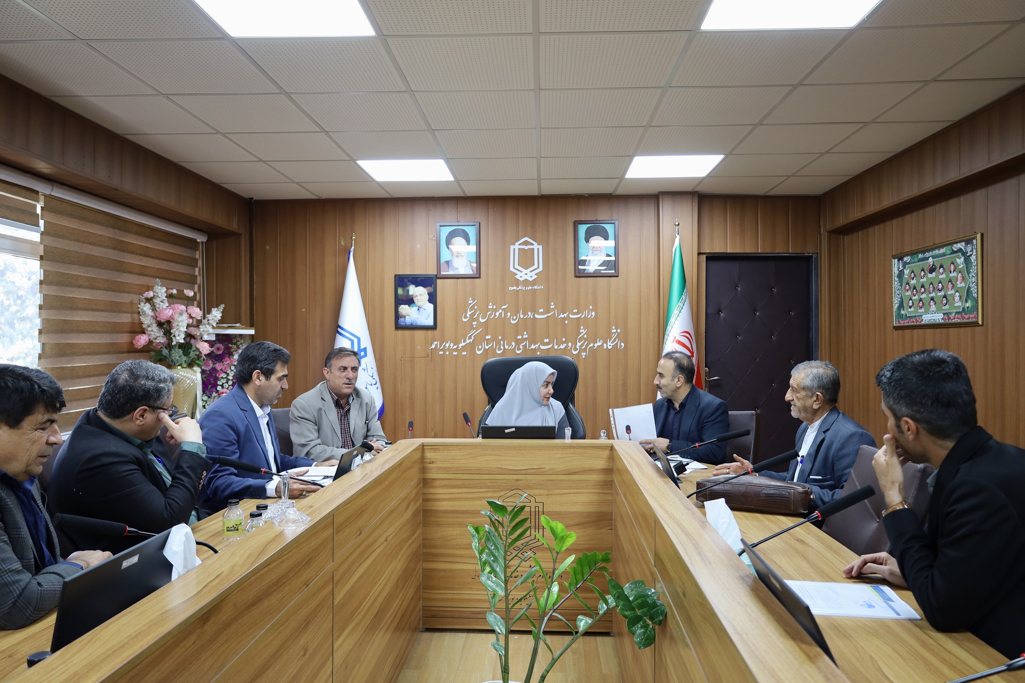 ملاقات مردمی رئیس دانشگاه علوم پزشکی یاسوج برگزار شد/ اولویت با اصلاح ساختار مالی، نه جذب نیرو