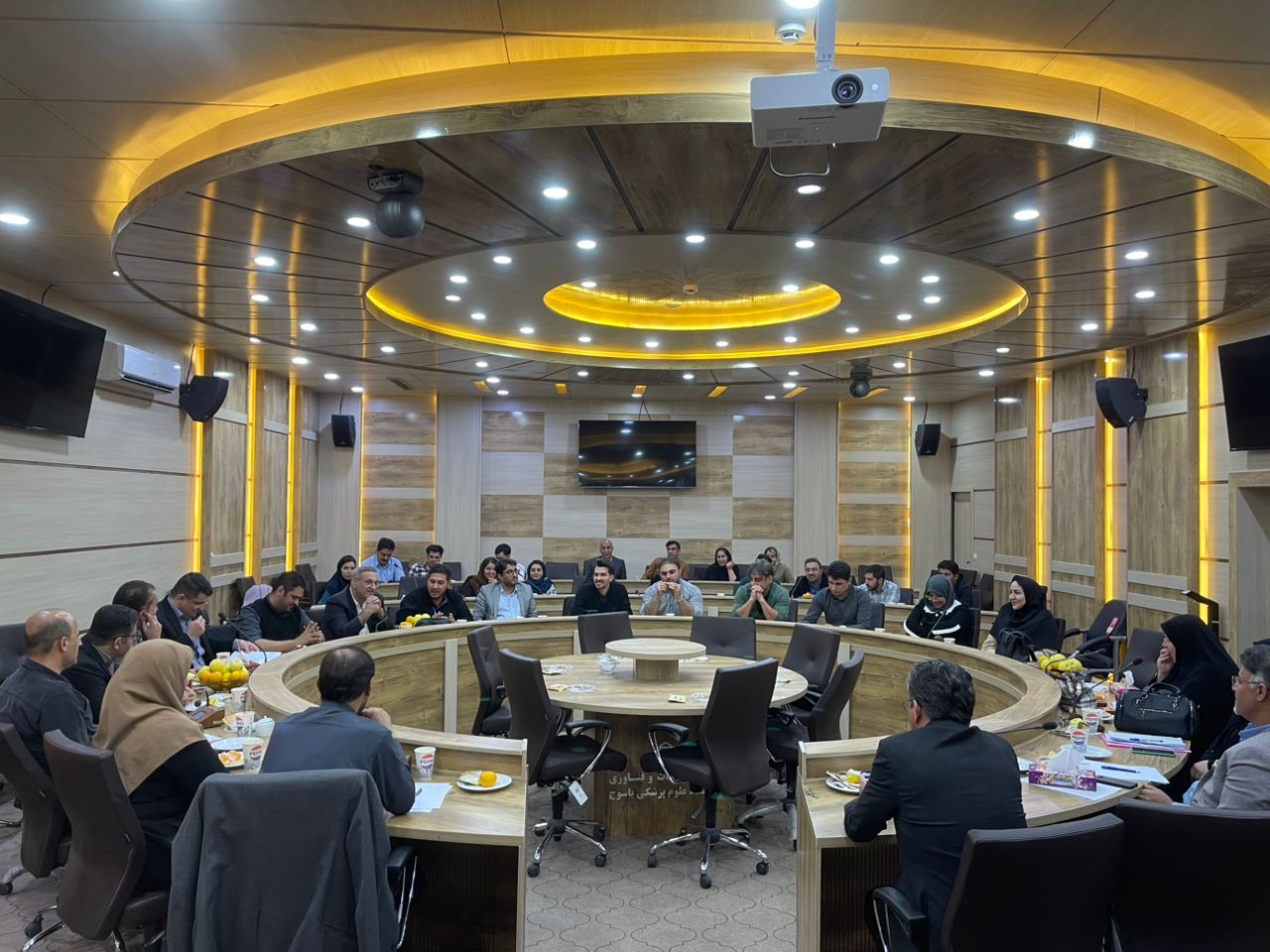 رسیدگی به مسائل و دغدغه‌های رزیدنت های  دانشگاه 