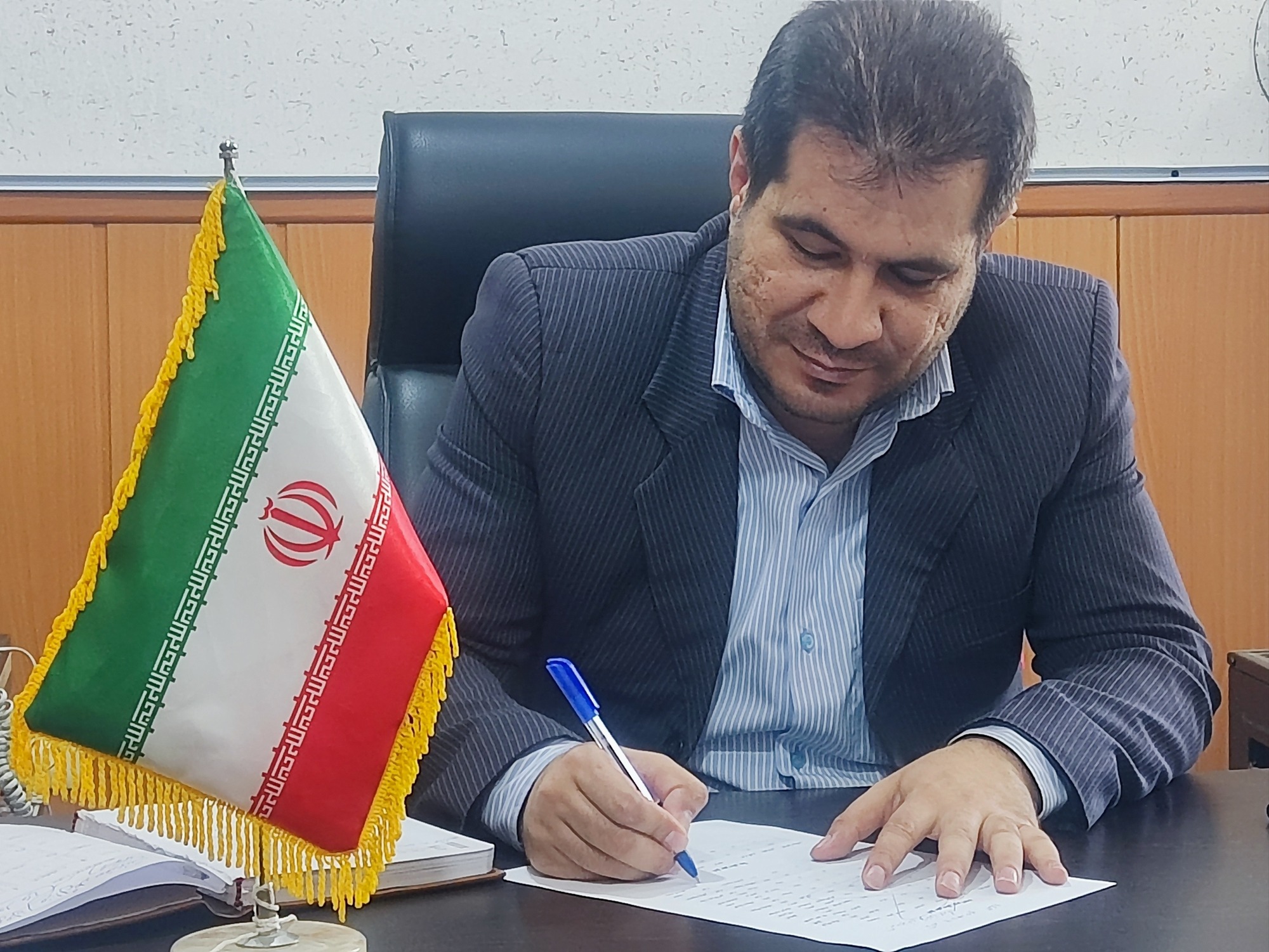 طی حکمی از سوی معاون بهداشت دانشگاه علوم پزشکی ، سرپرست گروه سلامت دهان و دندان مرکز بهداشت استان منصوب شد 