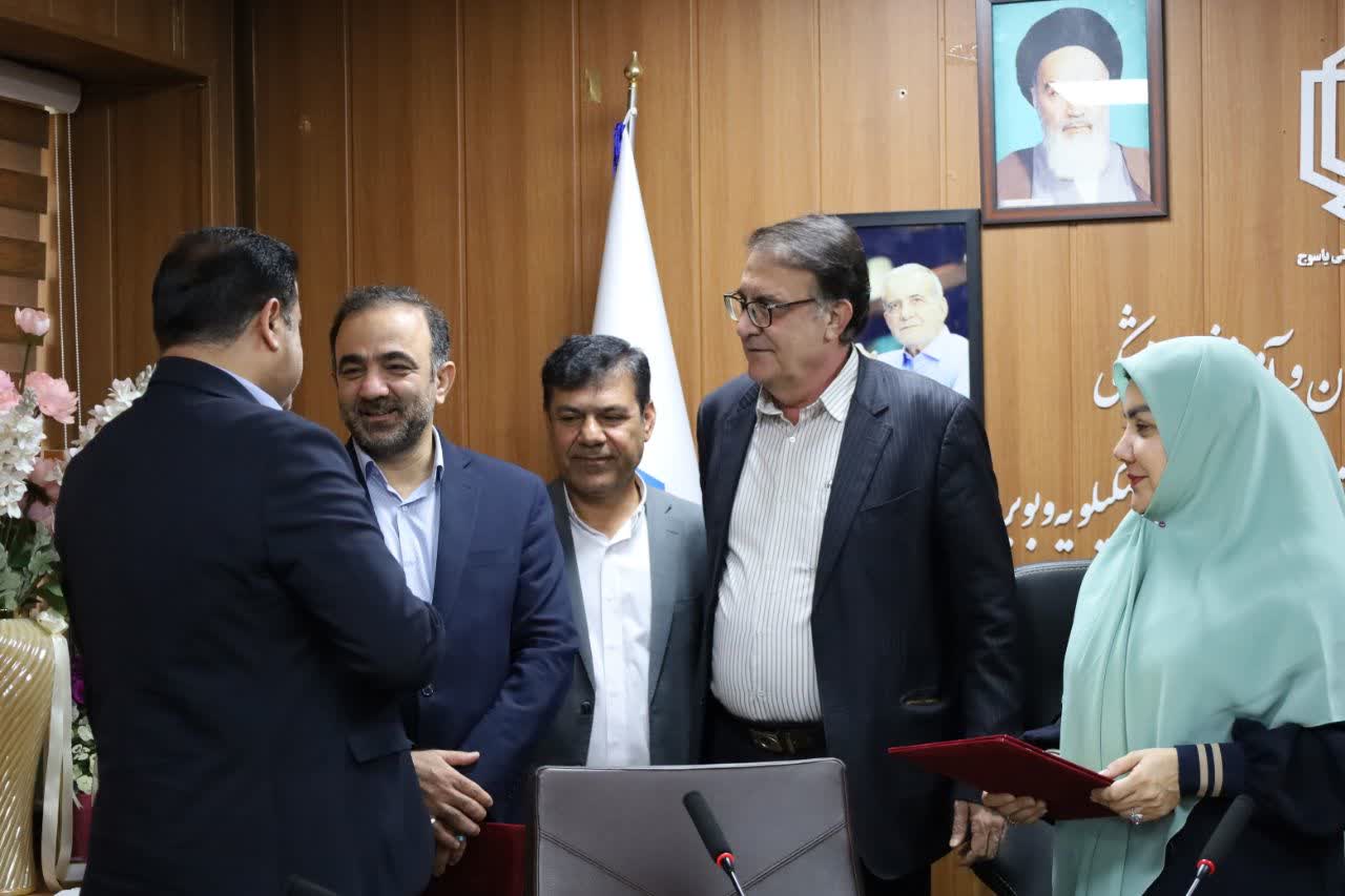 تقدیر از دو خیر برجسته استان در نشست مدیرکل امور خیرین سلامت با دانشگاه علوم پزشکی یاسوج