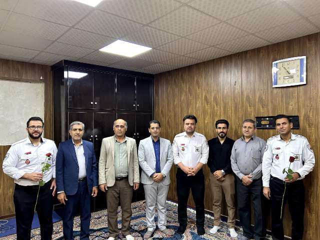 گرامیداشت سالروز تأسیس اورژانس ۱۱۵ و روز ملی اورژانس پیش‌بیمارستانی در شهرستان کهگیلویه  + تصاویر