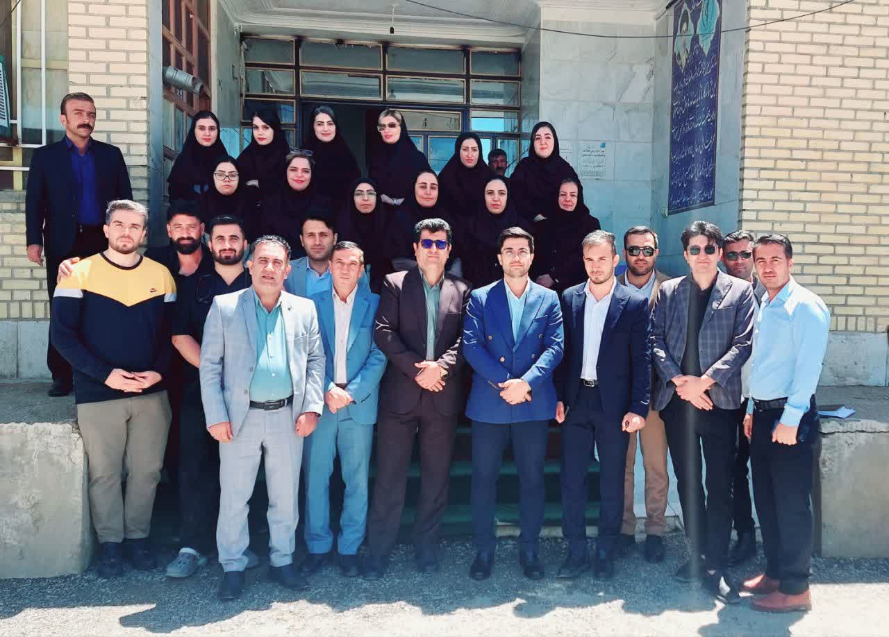 برپایی میز خدمت شبکه بهداشت و درمان شهرستان مارگون  