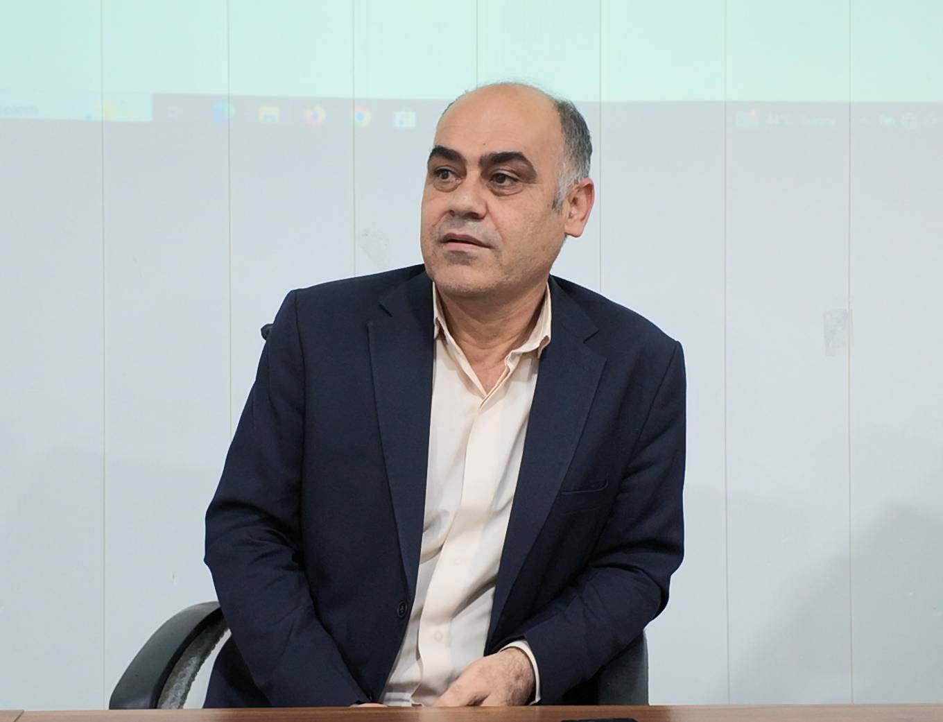 جلسه تحلیل آمار سه ماهه اول سالجاری مرکز بهداشت کهگیلویه در دهدشت برگزار شد