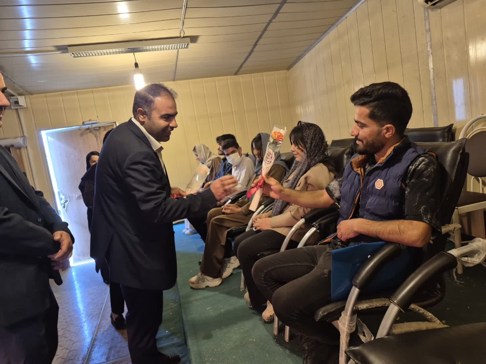 تجلیل از زوج های جوان در شهرستان بهمئی