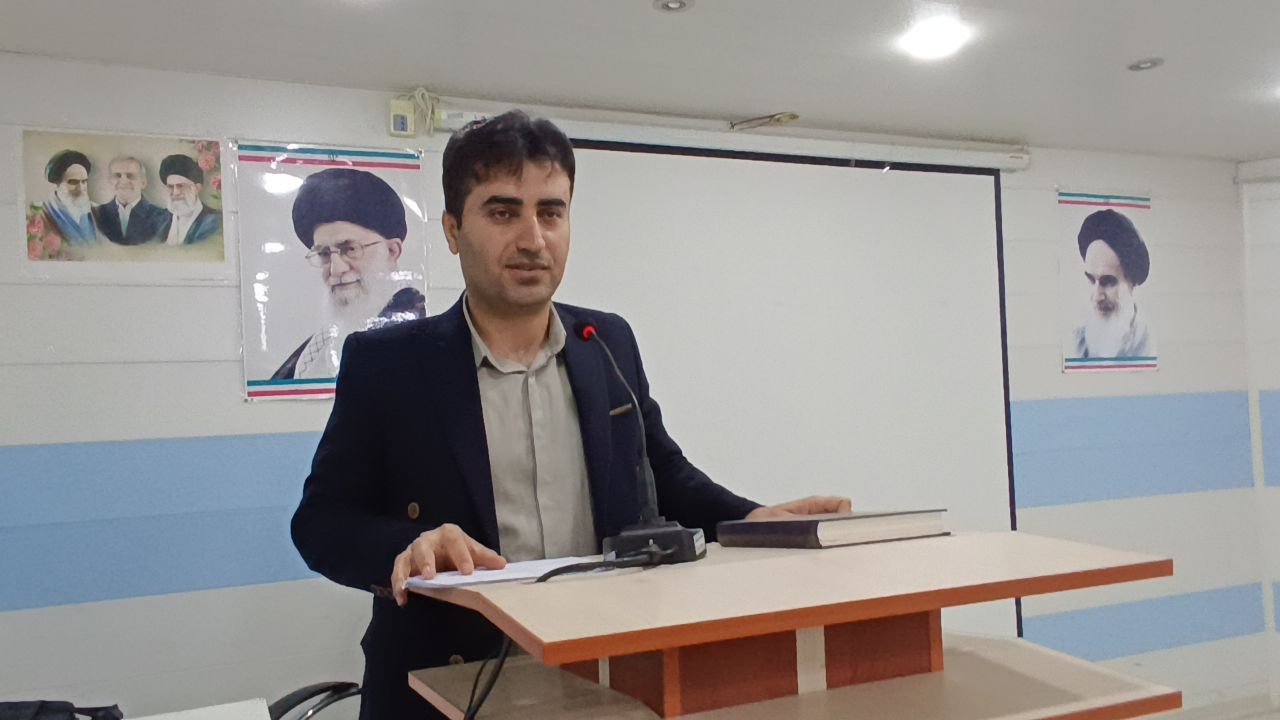 برگزاری نشست هم‌اندیشی بهداشت محیط و حرفه‌ای در شبکه بهداشت و درمان شهرستان بهمئی 