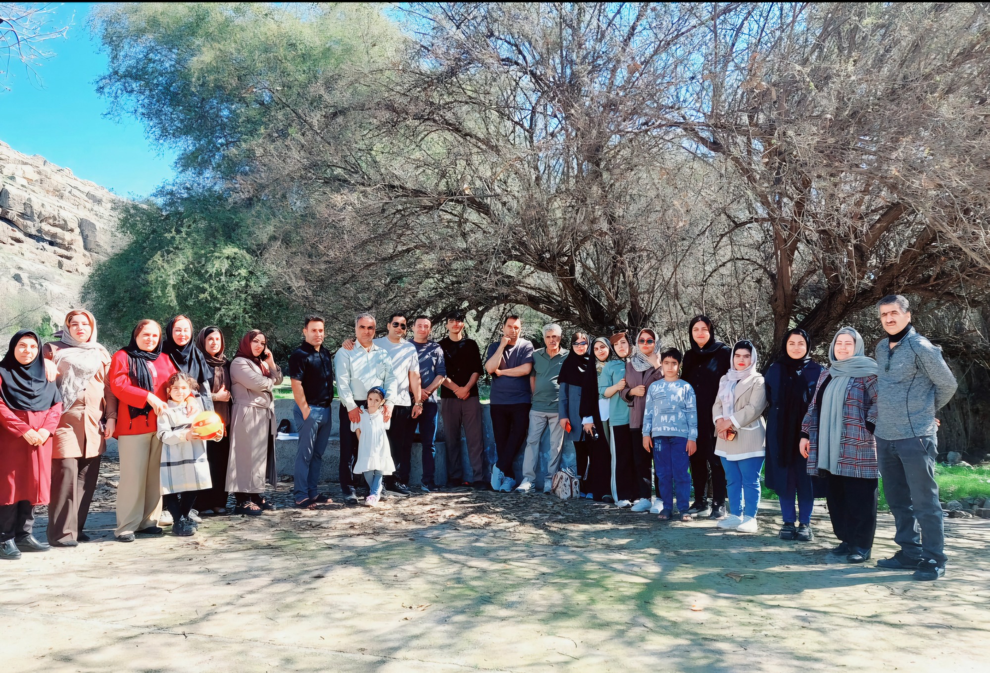 برگزاری اردوی تفریحی رفاهی کارکنان بیمارستان شهید رجایی یاسوج به همت ریاست محترم بیمارستان