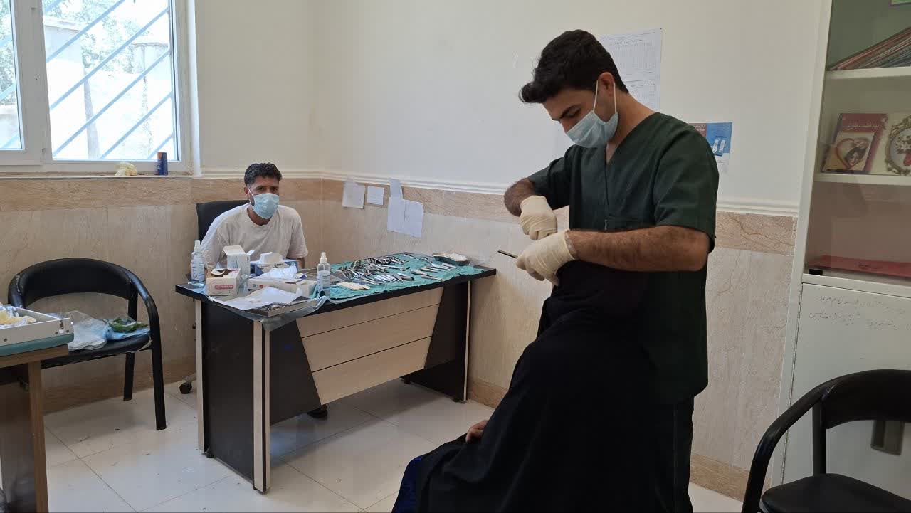 حضور دندان پزشک در مناطق محروم موشمی زیلایی 
