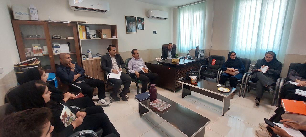 بازدید مدیریتی شبکه بهداشت ودرمان لنده از مرکز خدمات جامع سلامت شهری لنده + تصاویر 