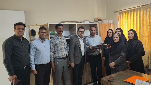 گرامیداشت روز منابع انسانی در بیمارستان دهدشت