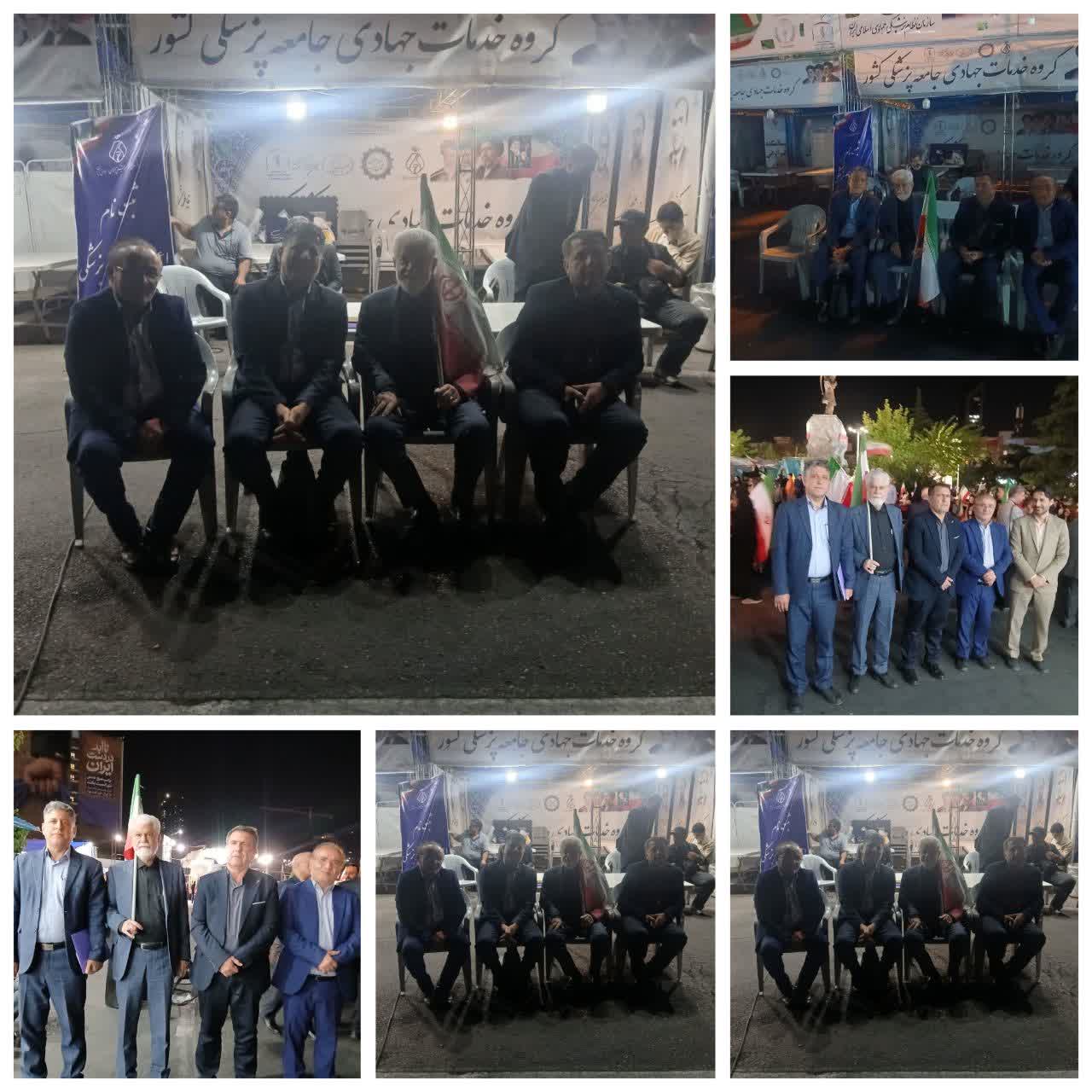  برگزاری نشست صمیمانه مسئولان معاونت درمان دانشگاه با رئیس کمیسیون بهداشت و درمان مجلس در غرفه علوم پزشکی