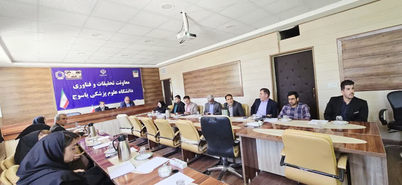نشست تباهندگی مالی و چالش بیماران سرطانی برگزار شد