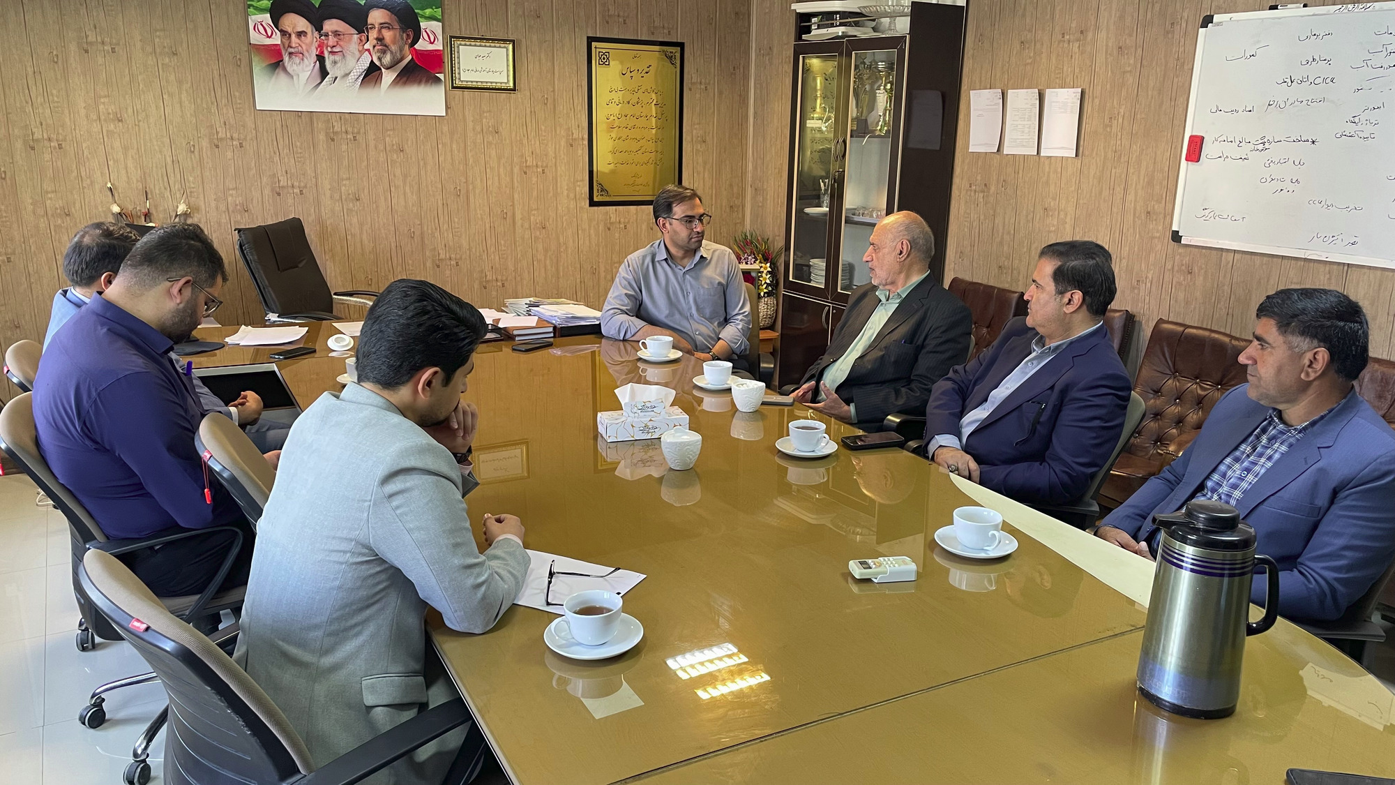 نشست  سرپرست بیمارستان امام سجاد(ع) یاسوج با مدیرعامل مجمع خیرین سلامت استان کهگیلویه و بویراحمد برگزارشد