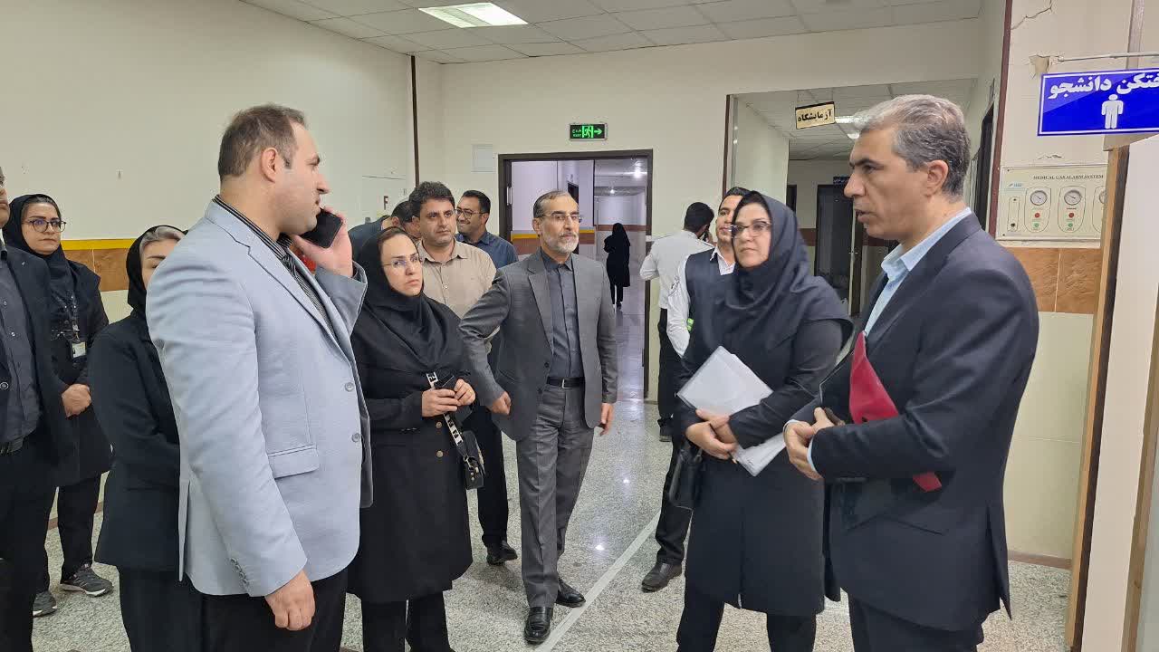 بازدید هیئت بورد وزارت بهداشت، درمان و آموزش پزشکی، از زیرساخت های آموزشی گچساران بمنظور توسعه سرانه فضای آموزشی شهرستان/ سومین رشته کارشناسی در حال ایجاد است